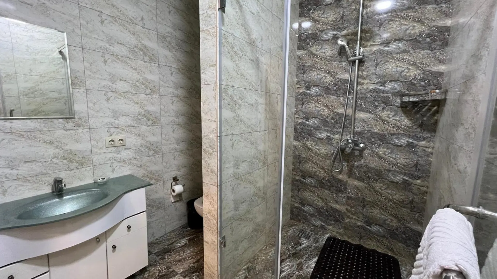 Jeppesen Residence Алматы Отель