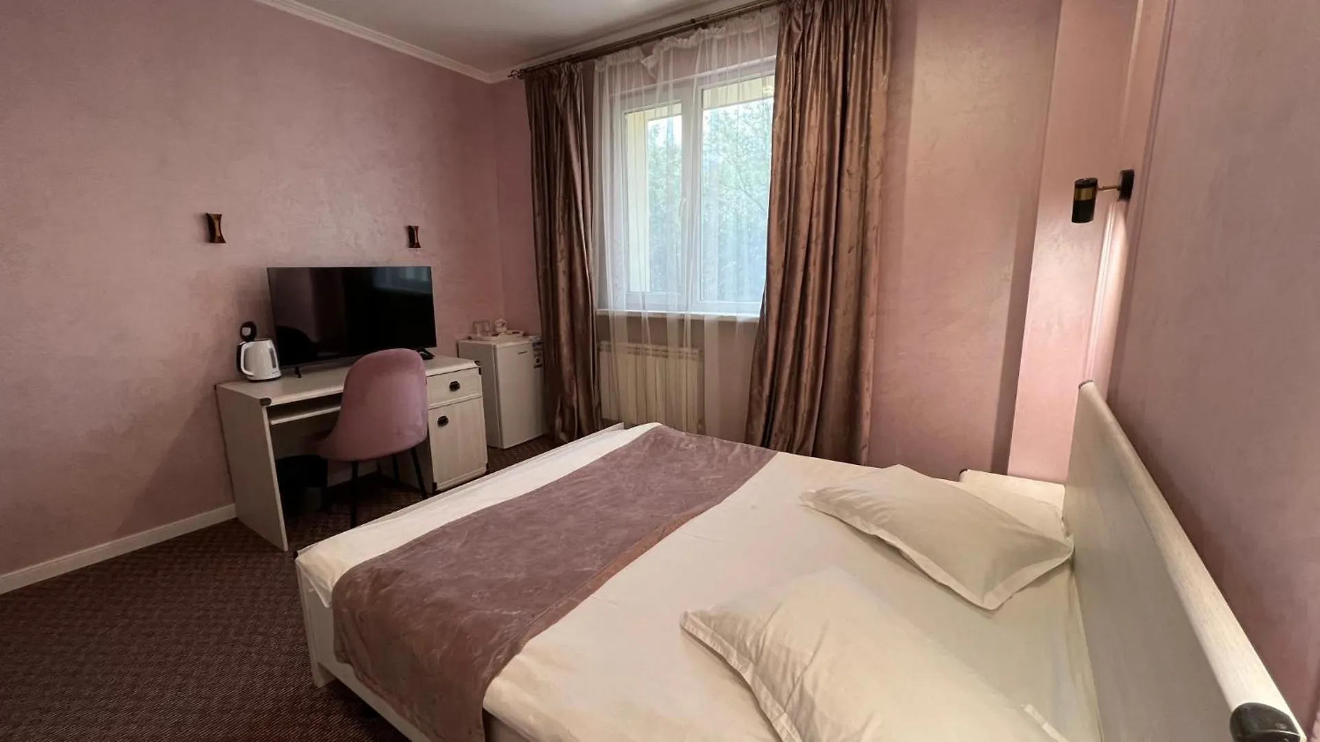 Jeppesen Residence Алматы Отель
