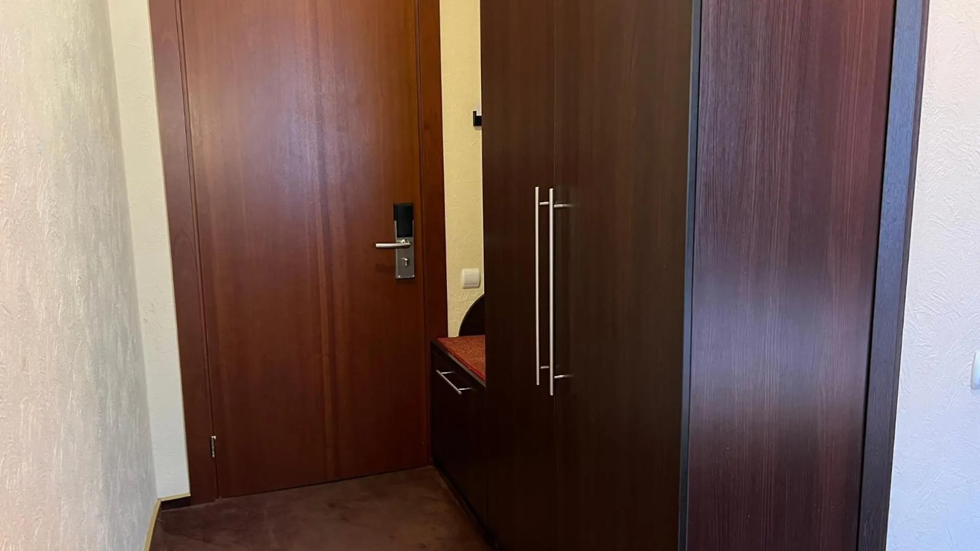 Jeppesen Residence Алматы Отель
