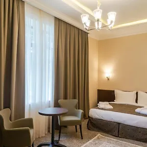 3* Hotel Royal